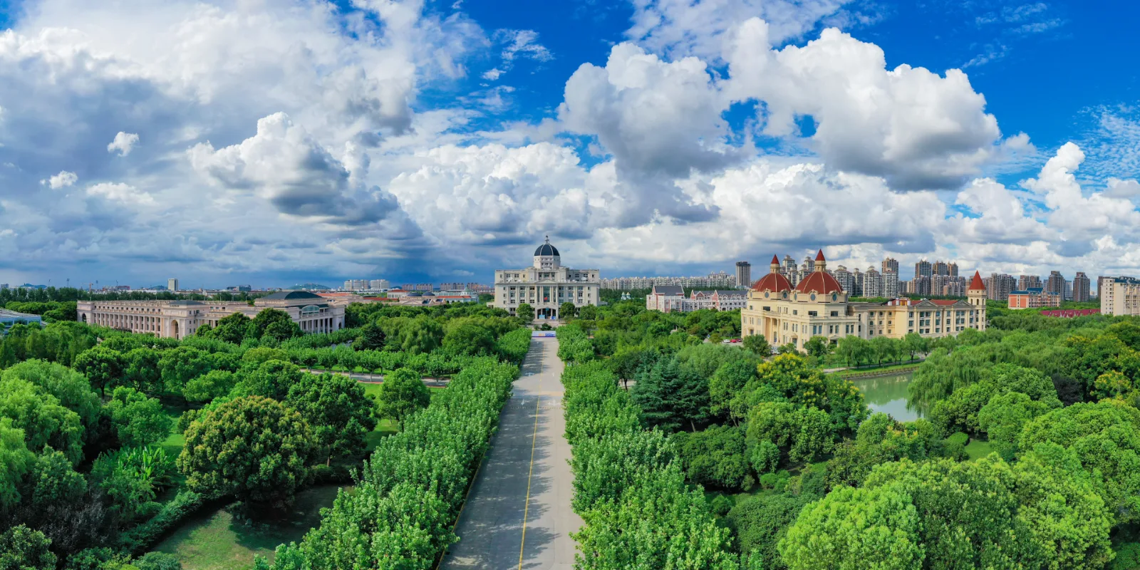 The lab at the Key Laboratory of Language Science and Multilingual Intelligence Applications, Shanghai International Studies University, is recruiting doctoral students for the 2027 intake.